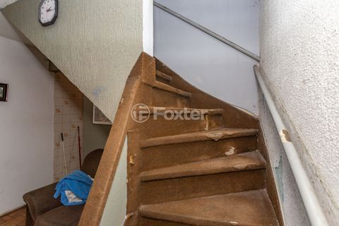 Image 4 - 867951