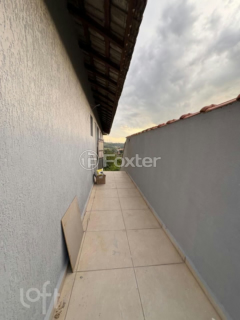 Image 11 - 867992