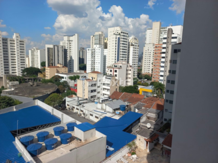 Image 12 - 868046