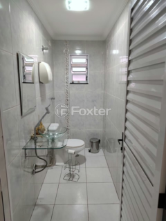 Image 8 - 868091