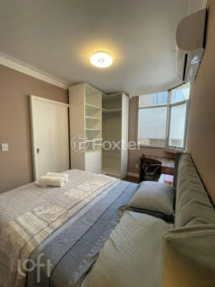 Image 7 - 868092