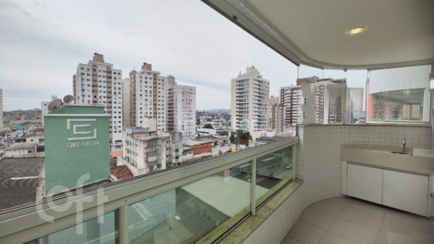 Image 25 - 868114