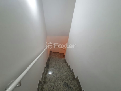 Image 8 - 868175