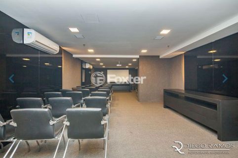 Image 7 - 868201