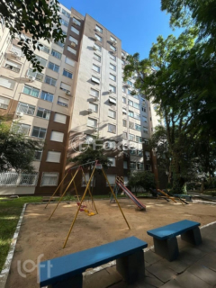 Image 13 - 868255