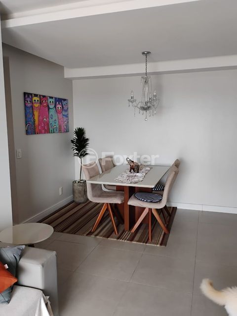Image 7 - 868373