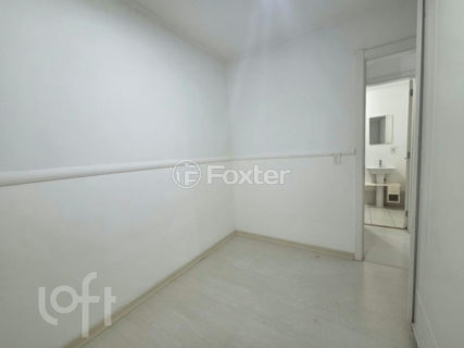 Image 29 - 868461
