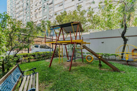 Image 33 - 868501
