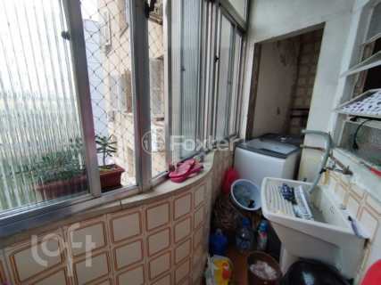 Image 9 - 868613