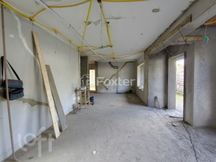 Image 4 - 868682