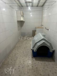 Image 8 - 868696