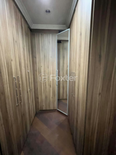 Image 8 - 868742