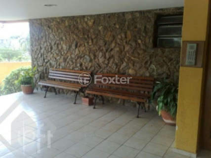 Image 1 - 868758