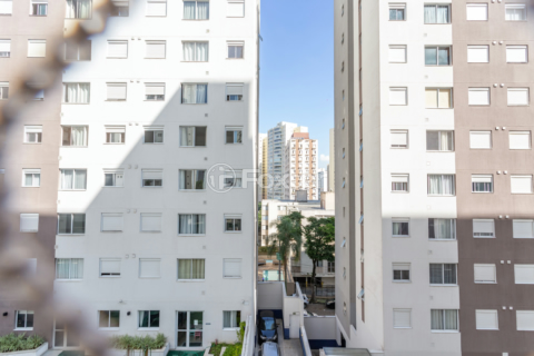 Image 7 - 868796