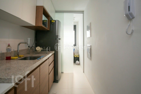 Image 1 - 868856