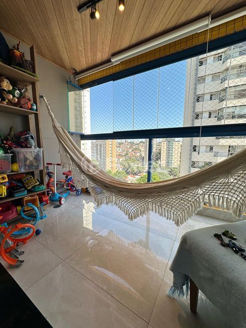 Image 7 - 868871