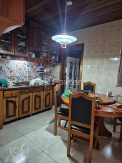 Image 2 - 868873