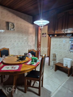 Image 10 - 868873