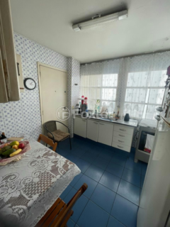 Image 3 - 868874