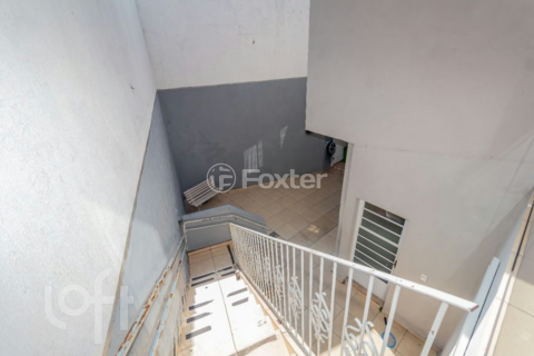 Image 42 - 868916
