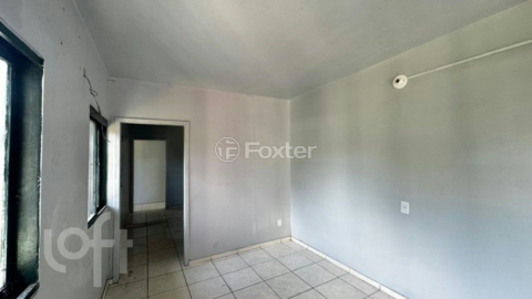 Image 3 - 869000