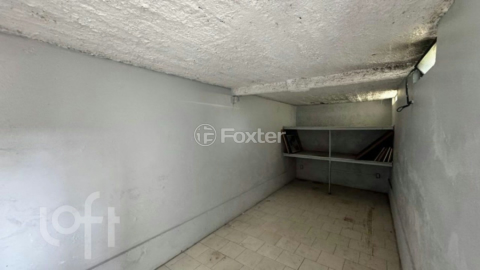 Image 21 - 869000
