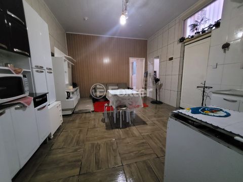 Image 9 - 869034