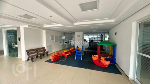 Image 16 - 869052
