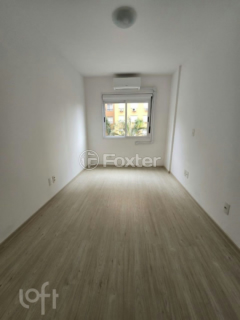 Image 7 - 869113