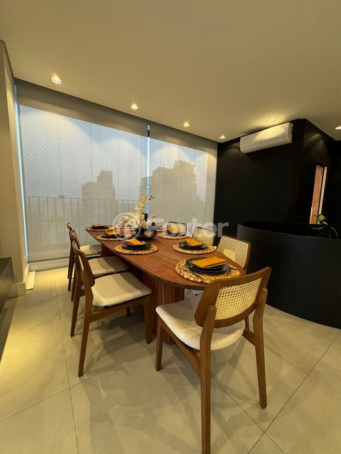 Image 39 - 869153