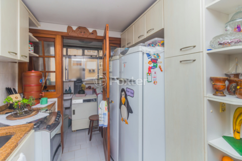 Image 22 - 869219