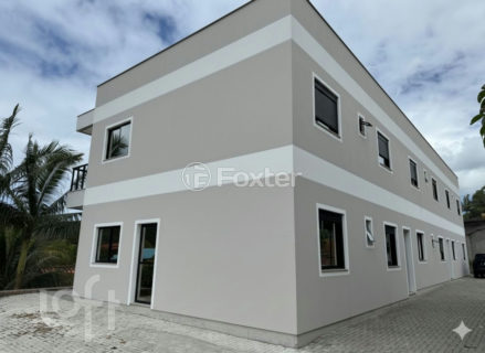Image 23 - 869253