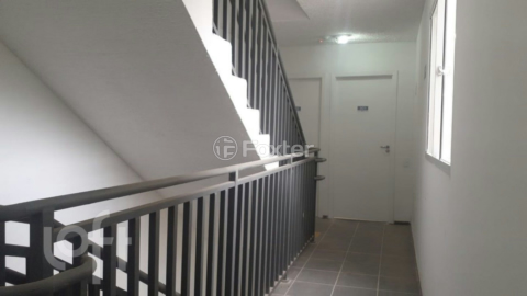 Image 9 - 869268