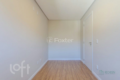 Image 22 - 869372