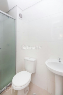 Image 6 - 869507