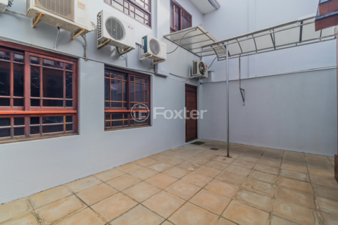 Image 30 - 869512