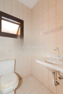 Image 8 - 869528