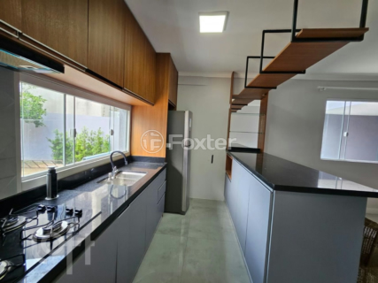 Image 6 - 869554