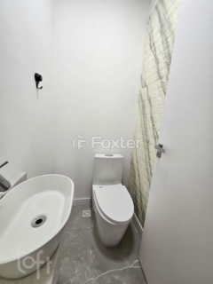Image 8 - 869554