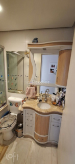 Image 4 - 869562