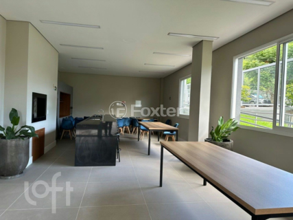 Image 20 - 869564