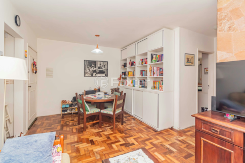 Image 3 - 869646