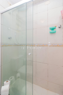 Image 8 - 869646