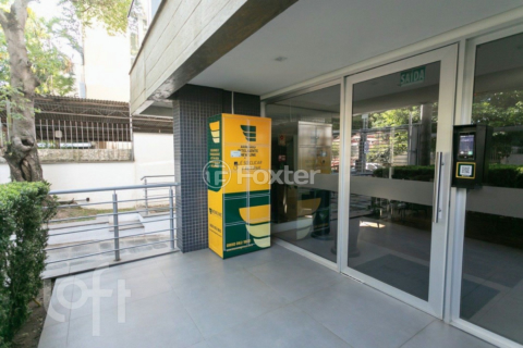 Image 22 - 869786