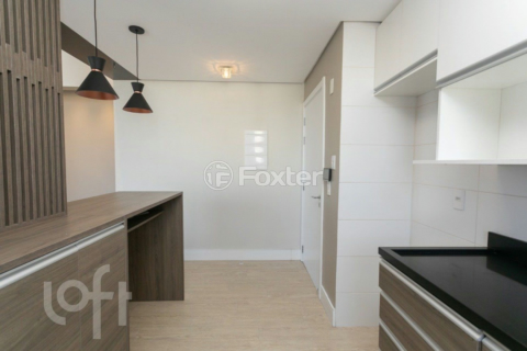 Image 7 - 869786