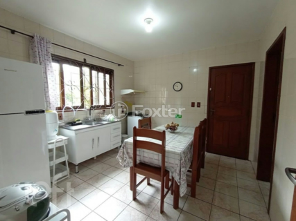 Image 9 - 869843