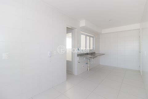 Image 30 - 869852