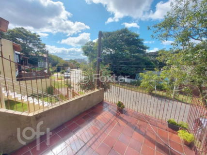 Image 8 - 869886