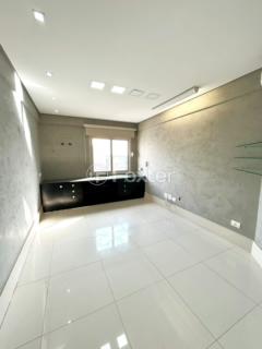 Image 7 - 869921
