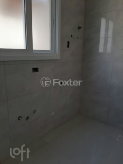 Image 7 - 869972
